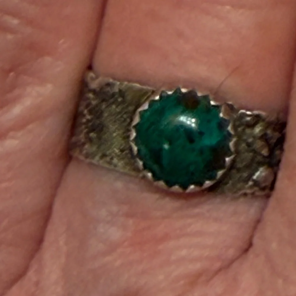 Size 7 Chrysocolla in a Silver Metal ring Setting - One of a Kind Handcrafted - Picture 2 of 9